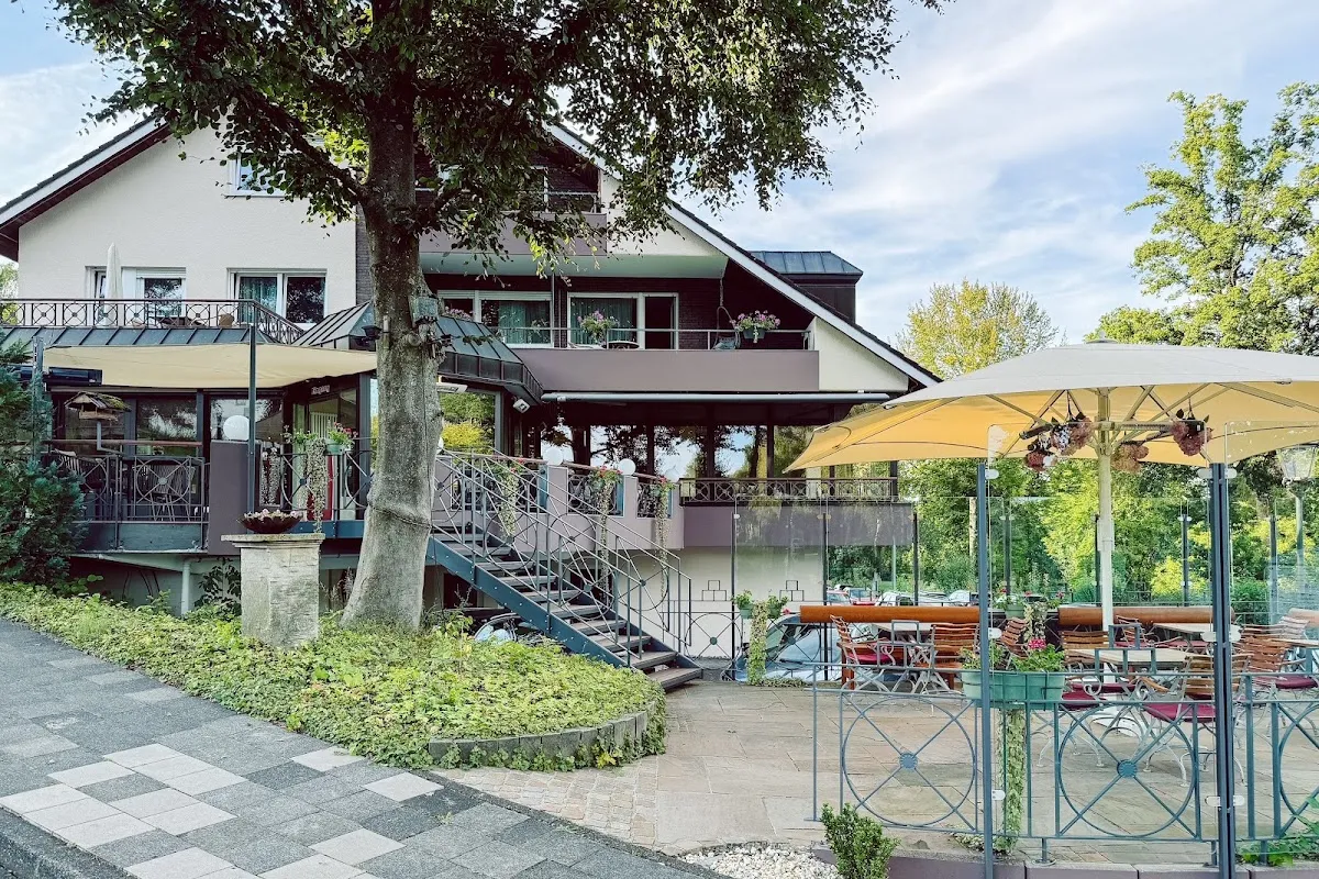 BookNoFees : Restaurant – Parkhotel – Bad Wünnenberg – Parkhotel, photo n° 1