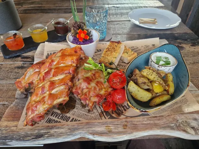 BookNoFees : Restaurant – Gasthaus Weiß – Hattingen – Auberge Weiß, photo n° 2