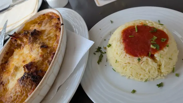BookNoFees : Restaurant – Mediterrane Kuzina – Altena – Cuisine méditerranéenne, photo n° 2