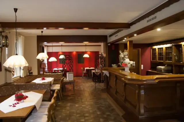 BookNoFees : Restaurant – Gasthof Rüther – Olsberg – Auberge Rüther, photo n° 2