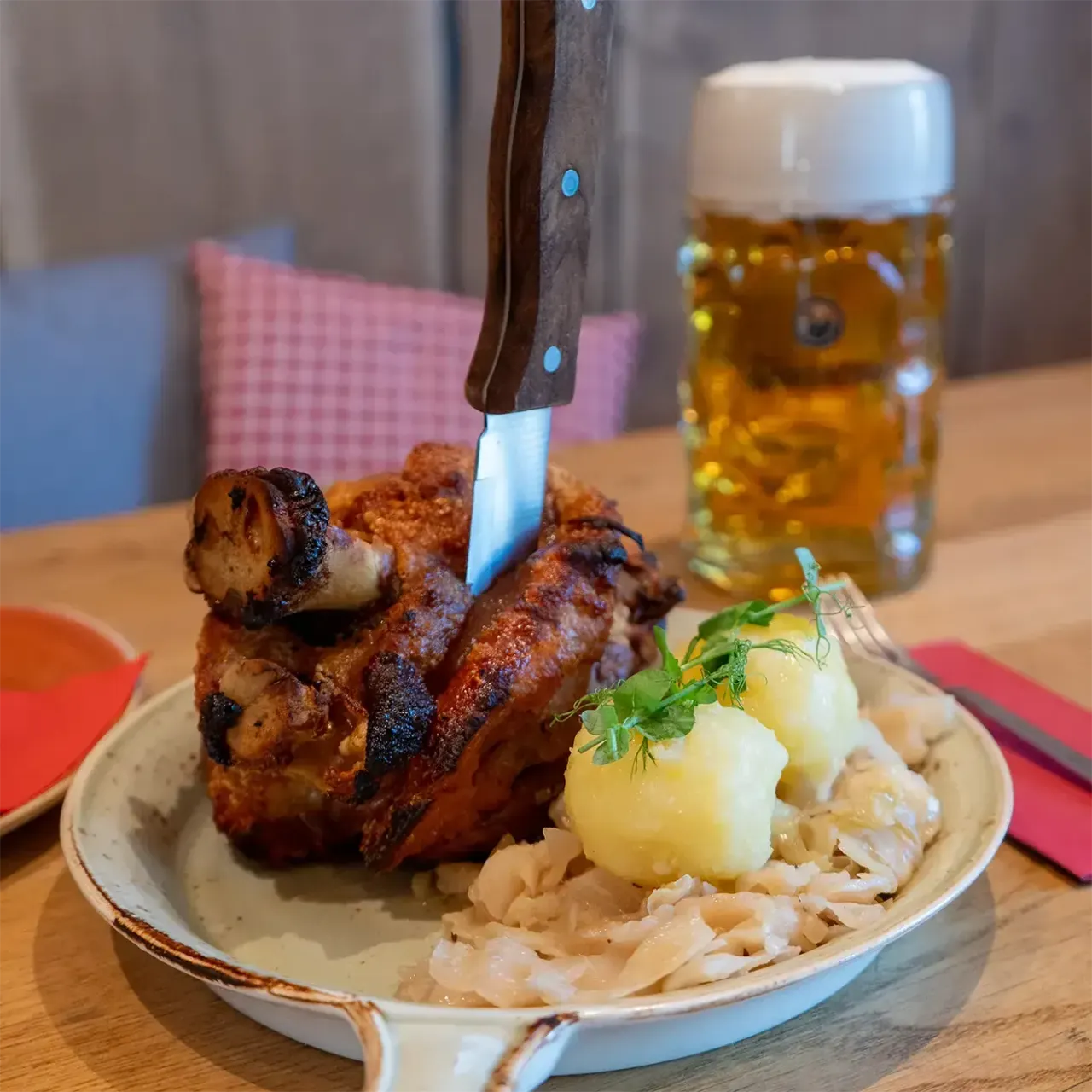 BookNoFees : Restaurant – Benediktiner Wirtshaus – Attendorn – Auberge des Bénédictins, photo n° 1