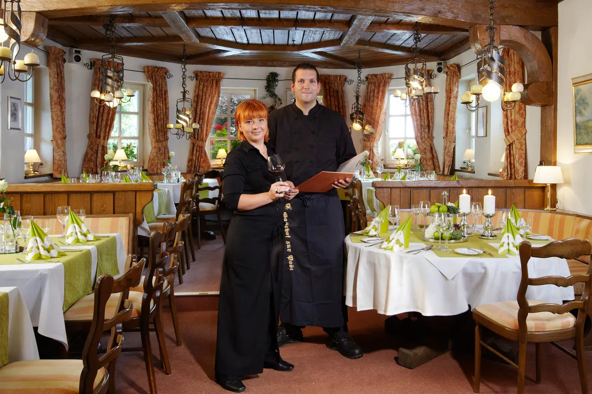 BookNoFees : Restaurant – Gasthof Zur Post – Olsberg – Auberge « Zur Post », photo n° 1