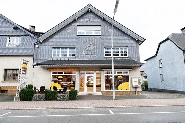 BookNoFees : Boulangerie – Bäckerei Café Adolph – Bestwig – Boulangerie-café Adolph, photo n° 1