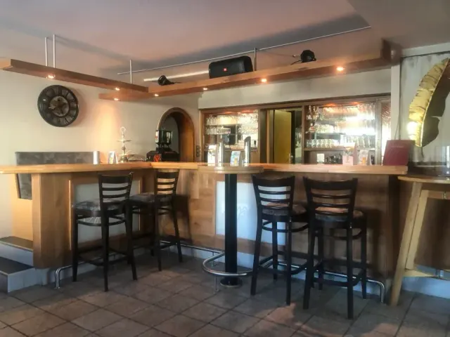 BookNoFees: Wirtshaus Syré, Balve-Garbeck