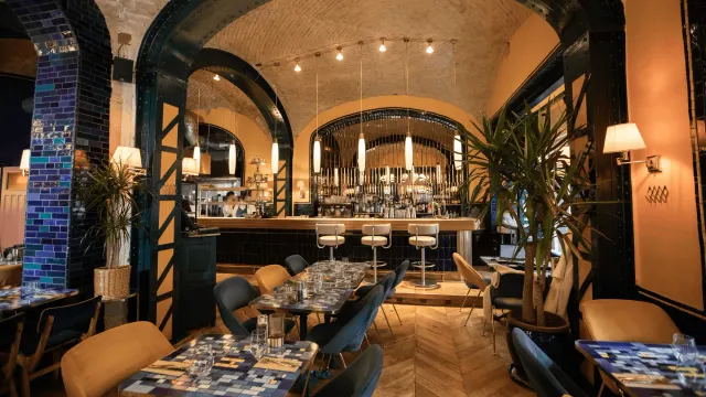 BookNoFees : Restaurant – Hilda – Budapest – Mort, photo n° 3