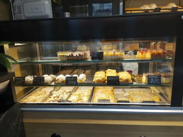 BookNoFees : Boulangerie – Pekáreň Premium – Bratislava – Boulangerie Premium, photo n° 3
