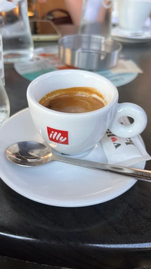 BookNoFees : Café – Bumerang – Zagreb – Boomerang, photo n° 2